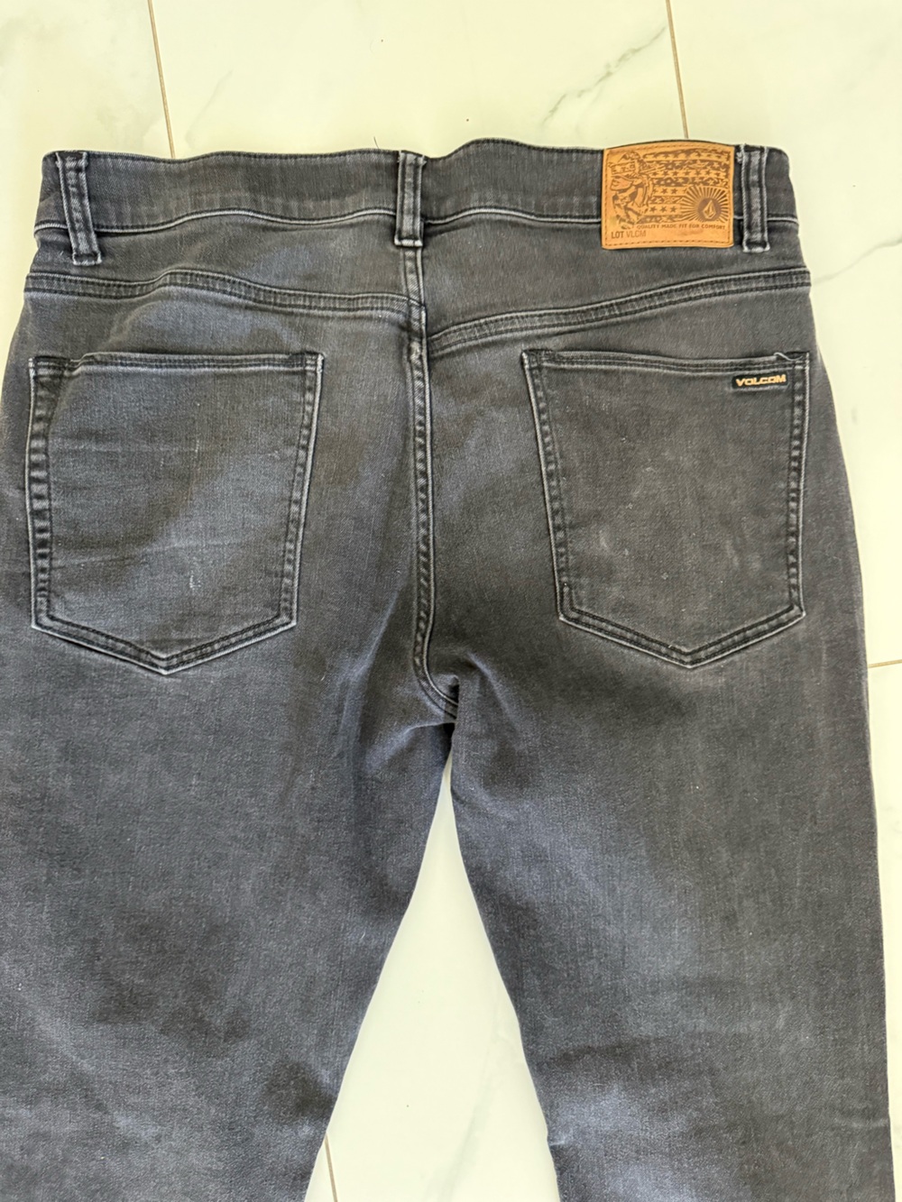 Volcom Men's Slim Straight Jeans in Charcoal Black - Picture 4 of 5